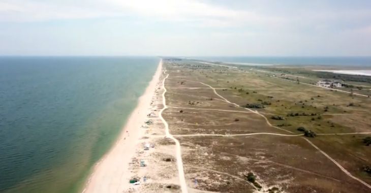 На Арабатській стрілці не вистачає бюлетенів через значну кількість відпочивальників