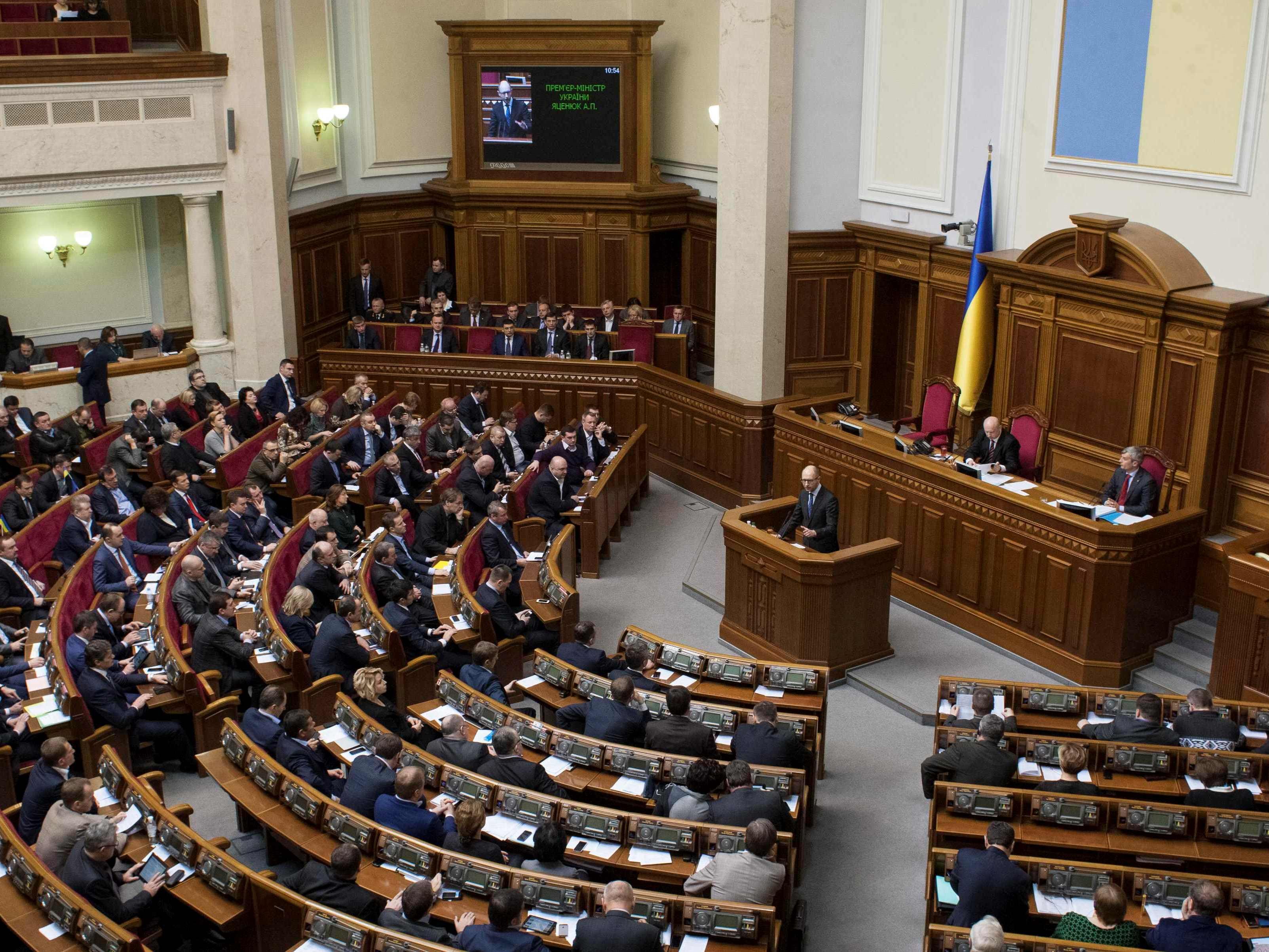 Депутати Ради після виборів помолодшали в середньому на 7 років