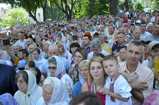 Близько 20 тисяч вірян Православної церкви України відзначили у Києві 1031-шу річницю хрещення України-Руси