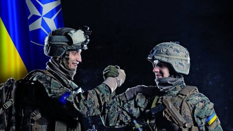 Україна активізує діалог з НАТО через припинення ракетного договору