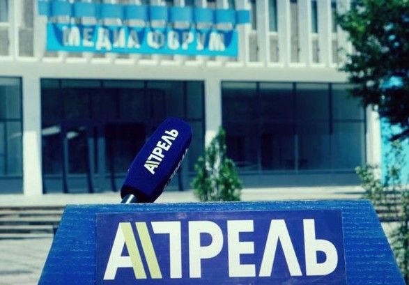 У Киргизстані арештували телеканал колишнього президента