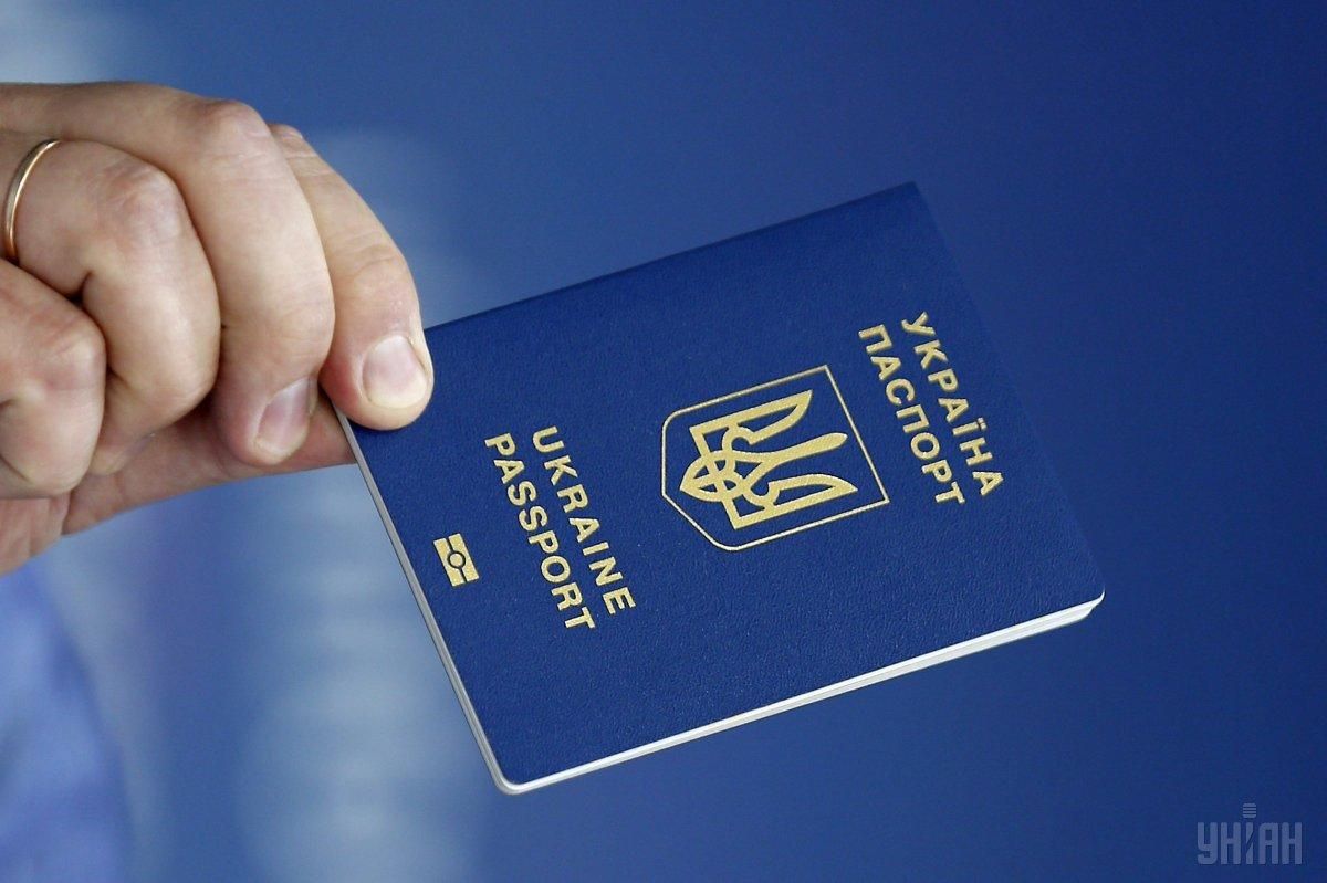Зеленський спростив процедуру отримання громадянства для іноземців
