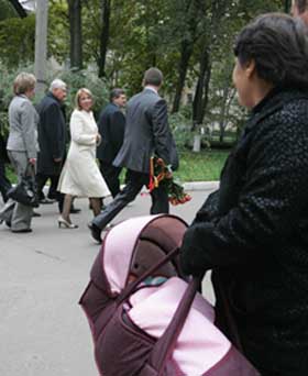 Благодійники всіх регіонів, єднайтеся!