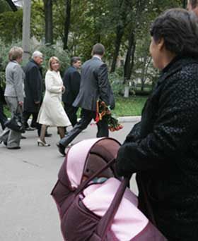 Благодійники всіх регіонів, єднайтеся!