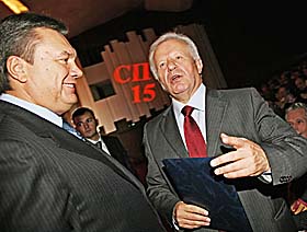 Між нами, сестрами