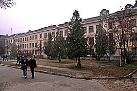Гімназія — як «східний експрес»