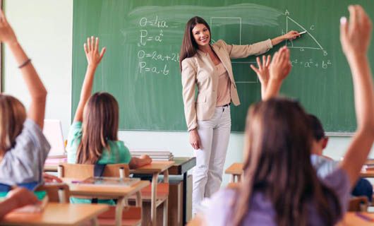 Бюджет 2020: чи отримають вчителі обіцяні Зеленським 4000 доларів зарплати