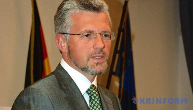 Посол Мельник закликає українців в Європі бути активнішими