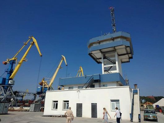 Для тих, хто в морі: що змінюється у сфері державного сервісу і чи готові українці доплачувати за якість