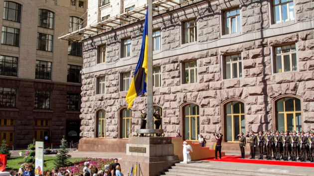 «Слуга народу» пропонує провести вибори мера Києва 8 грудня