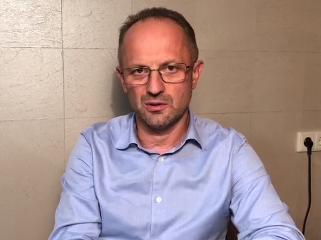 Роман Безсмертний закликав Зеленського не повторити долю Януковича