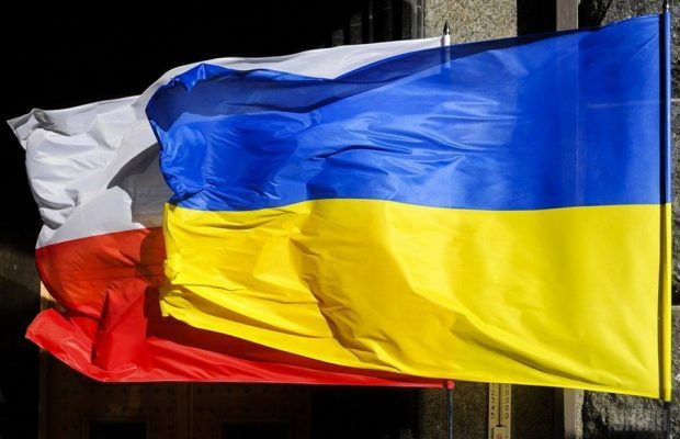 Польща передала львівській бібліотеці копії документів УНР і ЗУНР