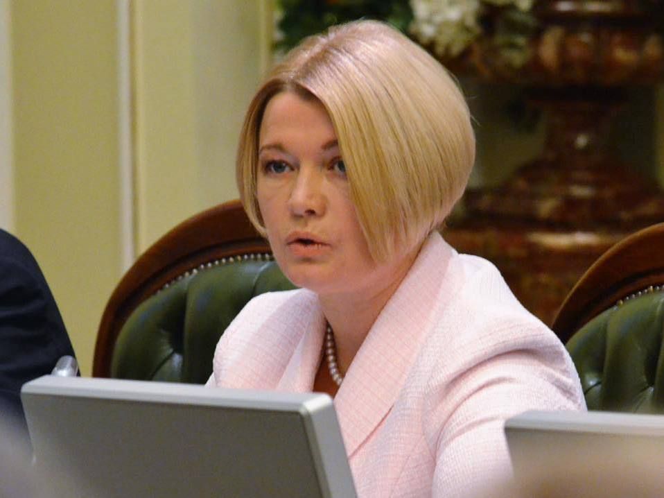 Ірина Геращенко звинуватила Зеленського в «пониженні ставок» щодо Донбасу
