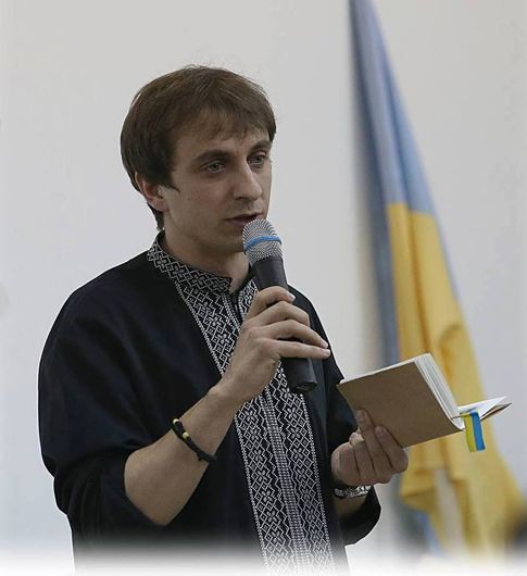 Духовний Instagram: молодий священник iз Тернополя опанував сучасний спосіб комунікації з віруючими
