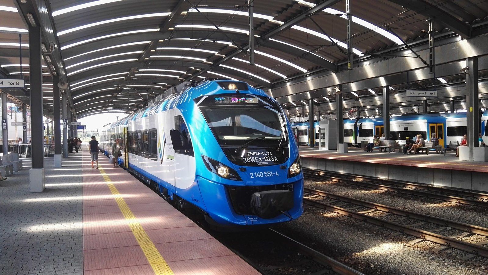 «Укрзалізниця» збільшила термін продажу квитків на деякі потяги