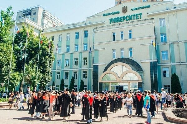 З одеського вишу звільнився викладач-сепаратист