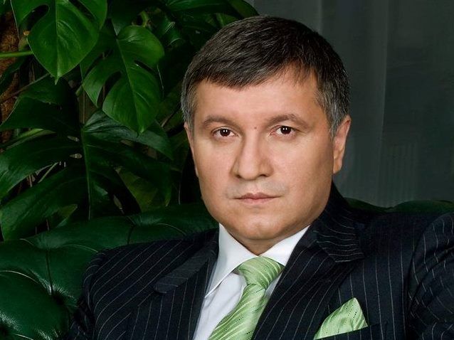Аваков став на захист полку Нацгвардії «Азов»