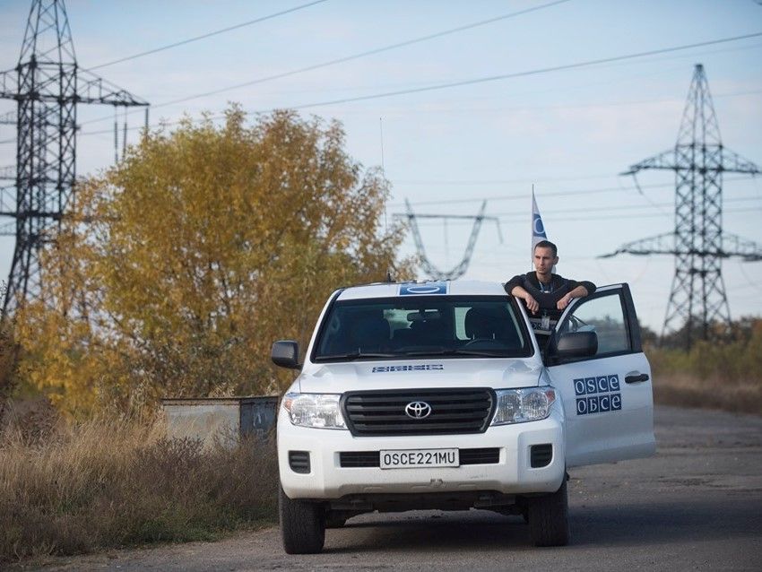 ОБСЄ заявила про постріли в районі Петрівського на Донбасі