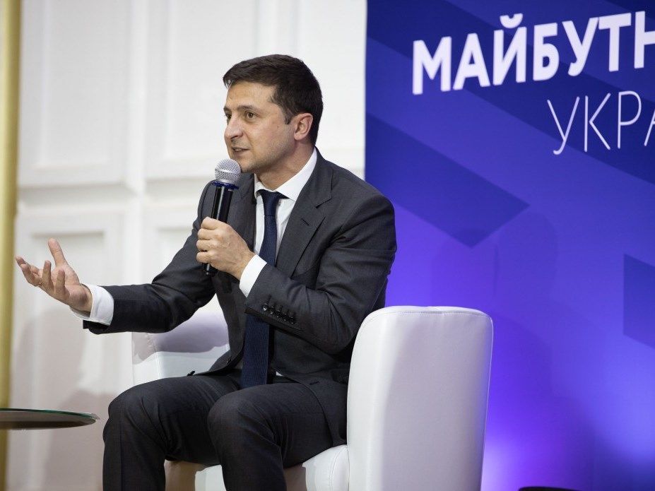 Зеленський хоче повертати окупований Донбас в три етапи