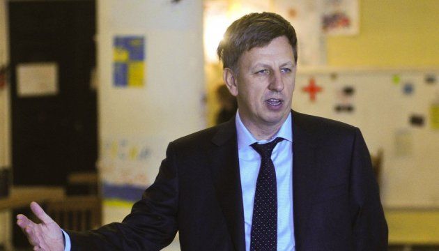 У власника телеканалу «Прямий» Макеєнка проводять обшуки