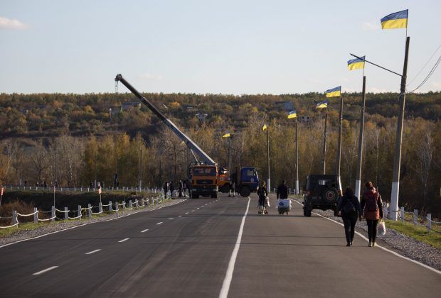 Україна готова завтра почати розведення сил у Петрівському