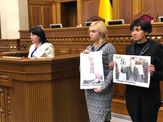 Невивчені уроки: як війна зі ЗМІ скорочує термін придатності влади
