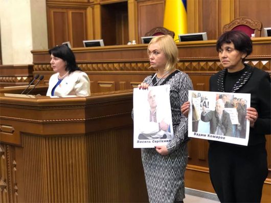 Невивчені уроки: як війна зі ЗМІ скорочує термін придатності влади