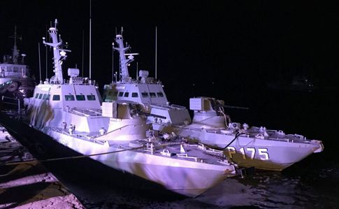 Росія заявляє, що віддавала кораблі цілими і унітази на місці