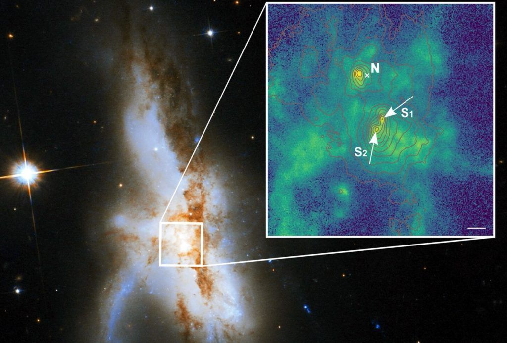 Астрономи знайшли галактику з трьома надмасивними чорними дірами