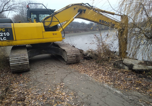 На Черкащині нелегально шукали німецький танк і розвалили дамбу