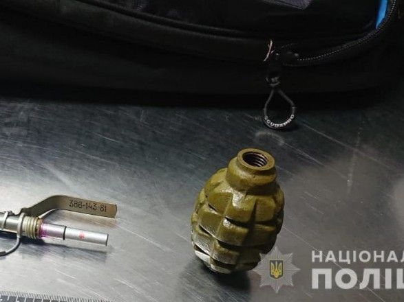 В аеропорту «Бориспіль» у багажі пасажира виявили гранату