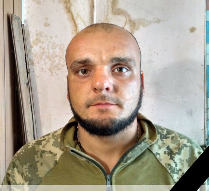 На Донбасі загинув воїн 72 бригади Дмитро Темний