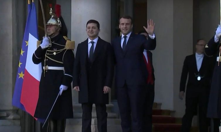 Зеленський прибув до Єлисейського палацу для участі в Нормандській зустрічі (відео)