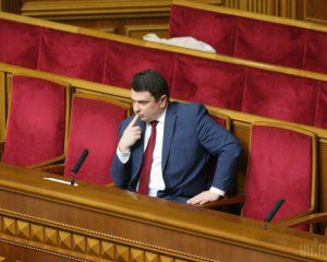 В парламенті вимагають звільнити директора НАБУ Ситника
