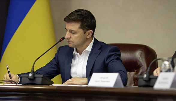 Зеленський звільнив голів Львівської та Закарпатської ОДА (ВІДЕО)