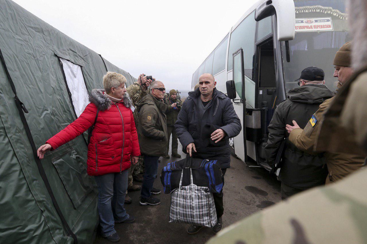 Опубліковані імена перших 25-ти звільнених з ОРДЛО українців