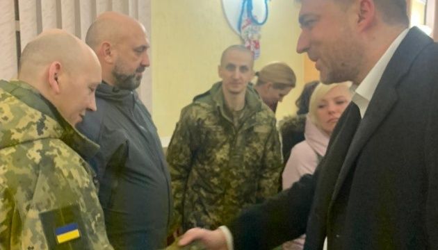 У «Феофанії» розповіли про стан звільнених військових  (ВІДЕО)