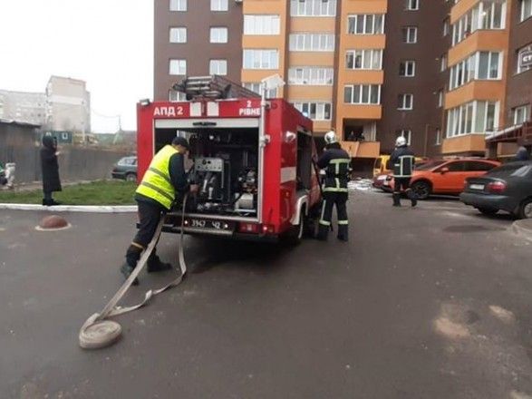 У Рівному в багатоквартирному житловому будинку стався вибух