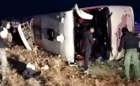 В Ірані перекинувся автобус: десятки загиблих і постраждалих