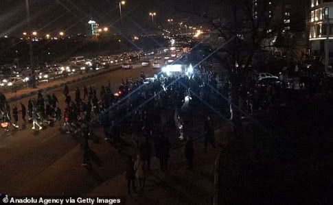 В Ірані розганяють протести, що почались через збиття літака МАУ, відео