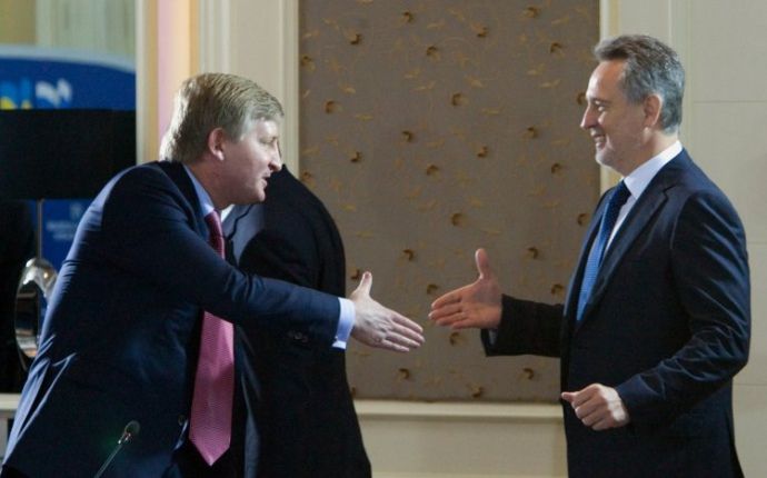 Ахметов заплатив Фірташу понад 700 мільйонів доларів у справі «Укртелекому»
