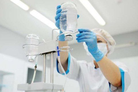 Від ускладнень грипу померла жінка, медики врятували її недоношену дитину