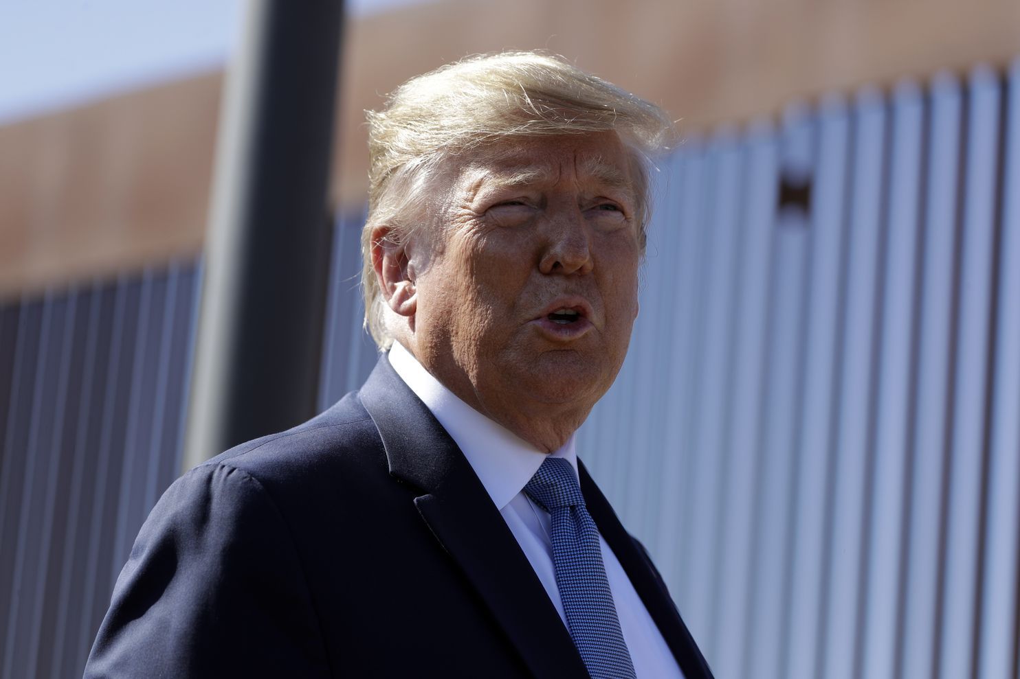 Імпічмент Трампа підтримує більше половини американців