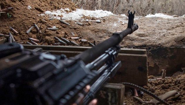 Окупанти 17 разів порушили «тишу»: - гатили із забороненої зброї, є поранений