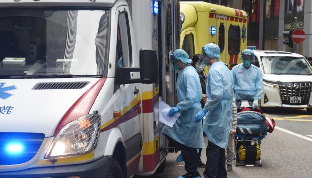 Уражених коронавірусом у світі вже майже 10 тисяч