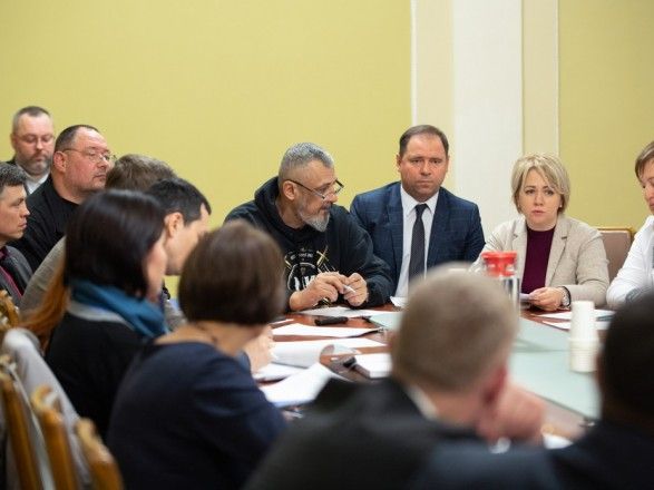 В Офісі президента обговорили, як шукати зниклих безвісти на Донбасі