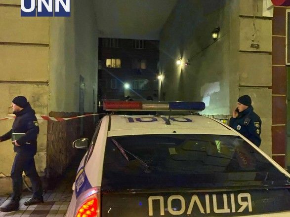 Поліція розшукує підозрюваного у вбивстві лікаря в центрі Києва