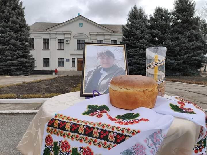 На Харківщині поховали жінку-воїна Клавдію Ситник, яка загинула під Новотошківським. ФОТО, ВІДЕО