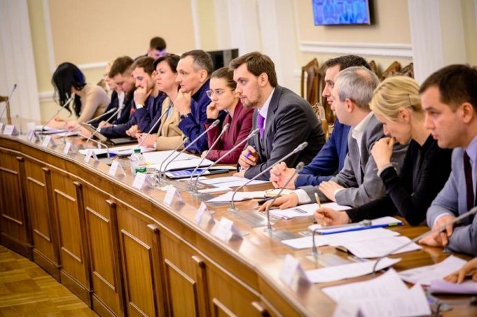 Гончарук анонсував старт програми «Велике будівництво»