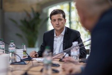 Зеленський: за 4 роки зарплати в Україні будуть, як у Польщі